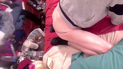 Snapshot of felicitybliss29 chatting on October 17, 3:37 pm felicitybliss29 online show from October 17, 3:37 pm