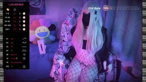 Snapshot of femboymatthew chatting on October 17, 7:34 am FemboyMatthew online show from October 17, 7:34 am