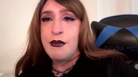 Bobbi EnFemme online show from February 10, 5:58 am