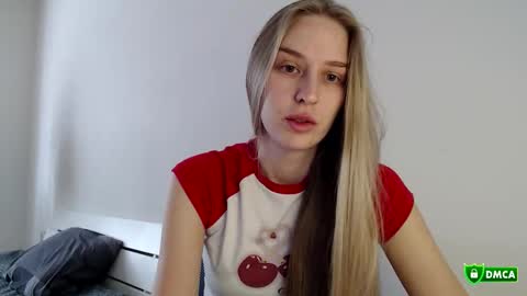 Snapshot of femkedejager chatting on October 14, 11:33 am Femke online show from October 14, 11:33 am