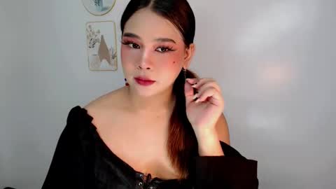 Jasmine online show from May 31, 10:22 pm