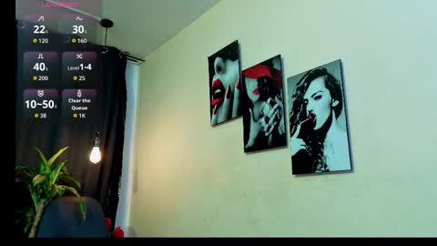 flor_gil online show from November 25, 4:14 am