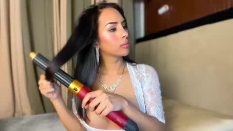 Snapshot of forbidden_candice chatting on October 25, 9:59 am forbidden_candice online show from October 25, 9:59 am
