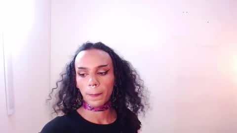 Ella online show from September 19, 5:30 pm