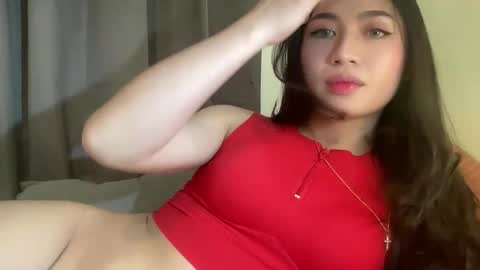 Snapshot of francine_moore chatting on September 25, 3:24 am Francine online show from September 25, 3:24 am