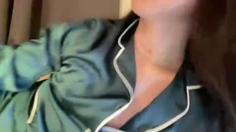 Francine online show from November 16, 1:59 am