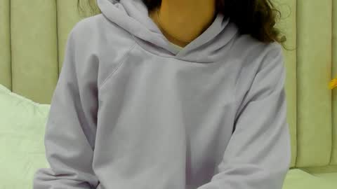 Snapshot of freyamoller chatting on October 13, 7:47 pm FREYA online show from October 13, 7:47 pm