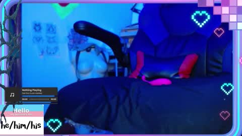 Snapshot of ftmbiggestclit chatting on October 15, 4:12 am Kevin online show from October 15, 4:12 am