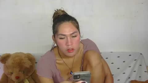 Snapshot of furbby_foxy chatting on October 12, 9:50 pm LIL LEE online show from October 12, 9:50 pm