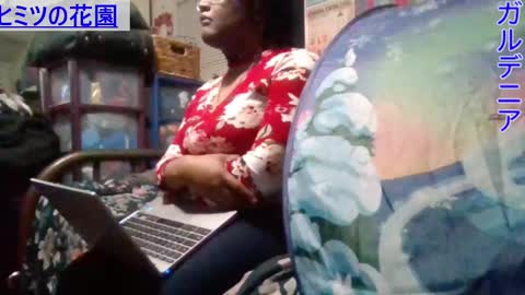 Snapshot of gardeniaspear chatting on January 8, 7:55 am Gardenia online show from January 8, 7:55 am