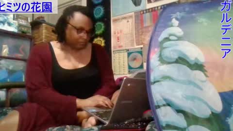 Snapshot of gardeniaspear chatting on March 7, 7:11 am Gardenia online show from March 7, 7:11 am