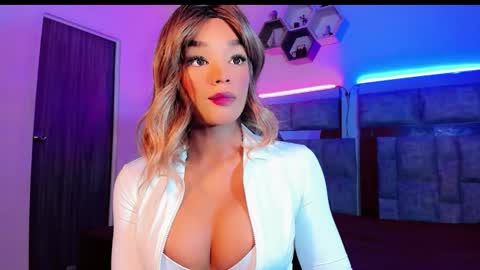 gigitremblay online show from February 14, 7:10 pm