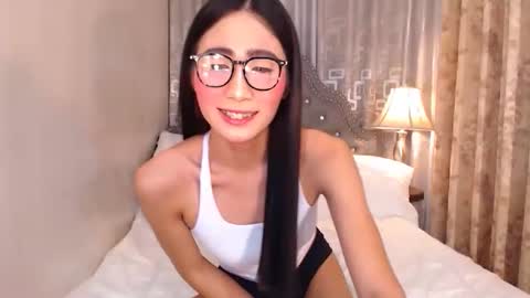 gleiahong online show from October 6, 3:01 pm