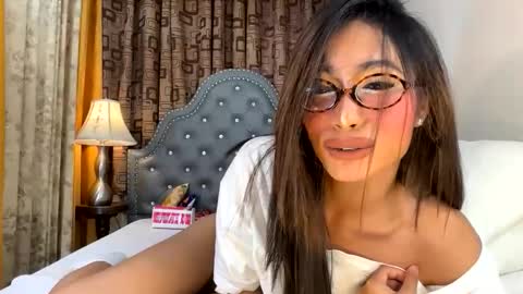 gleiahong online show from March 7, 12:55 pm