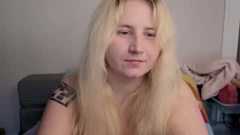 Glitch online show from September 15, 7:19 pm