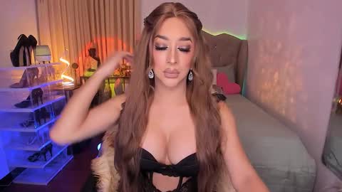 Contessa online show from March 2, 11:28 am