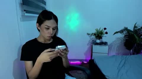 JENNIFER online show from September 14, 10:42 am