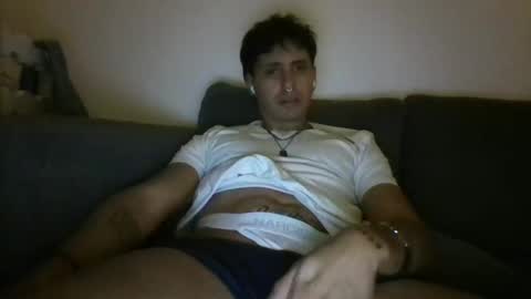 Snapshot of gogoboy2302 chatting on February 23, 11:47 pm gogoboy2302 online show from February 23, 11:47 pm