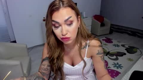 Nicole.. online show from February 12, 5:47 am