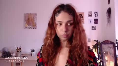 Snapshot of golden_alaska chatting on February 5, 8:57 pm Alaska online show from February 5, 8:57 pm