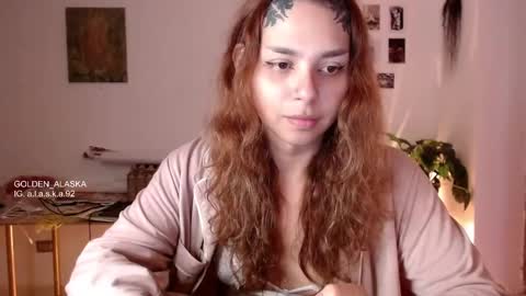 Snapshot of golden_alaska chatting on March 3, 10:51 pm Alaska online show from March 3, 10:51 pm