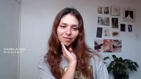 Snapshot of golden_alaska chatting on September 25, 1:18 pm Alaska online show from September 25, 1:18 pm
