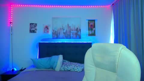 goth_minerva online show from February 22, 1:25 pm