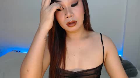 Hannah online show from January 8, 5:11 am