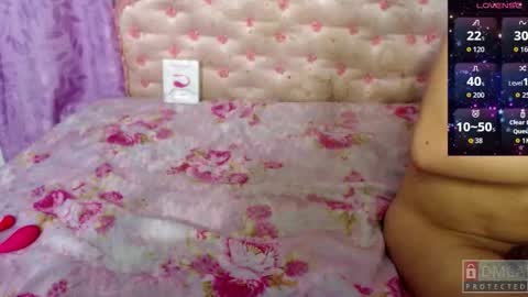Snapshot of hellendollxxx chatting on October 6, 7:08 am Hellen online show from October 6, 7:08 am