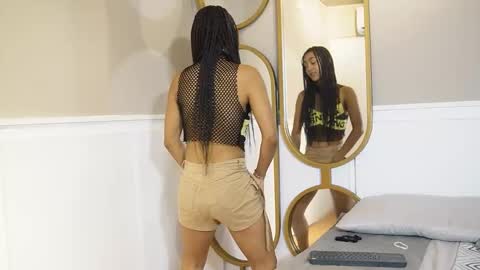 Hermione Scott online show from March 6, 2:15 pm