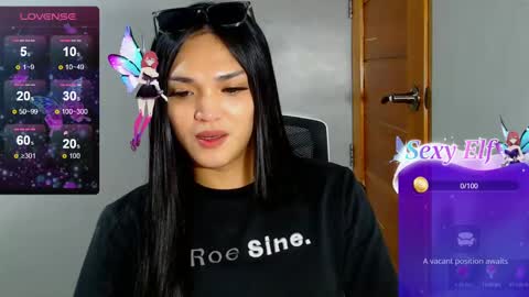 Snapshot of hollywoodbitch chatting on February 28, 7:48 am Isabella Marie online show from February 28, 7:48 am