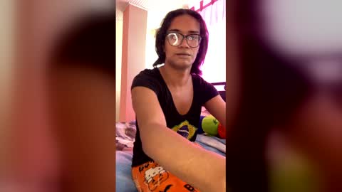 horny_brii online show from April 4, 1:53 pm