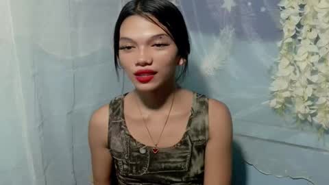 Rhiana online show from February 1, 3:27 am