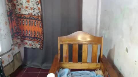 hot_petit69 online show from November 9, 4:08 pm