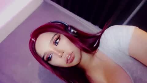 Marga Avery online show from March 27, 3:53 am