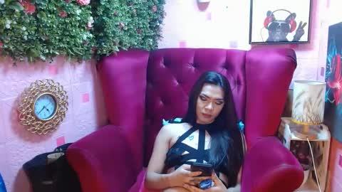 Summer online show from January 3, 8:43 pm