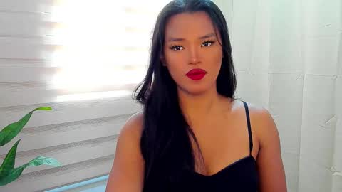 Snapshot of hottieelijah760282 chatting on September 22, 1:22 am Maxine online show from September 22, 1:22 am
