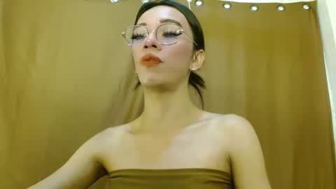 Cara online show from February 14, 9:43 pm