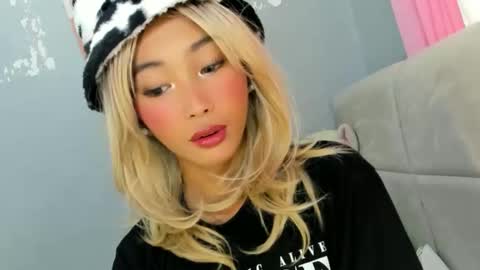 jek online show from October 17, 7:56 am