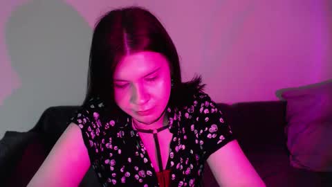 Snapshot of iintimate_flesh chatting on September 14, 2:17 am Vella online show from September 14, 2:17 am