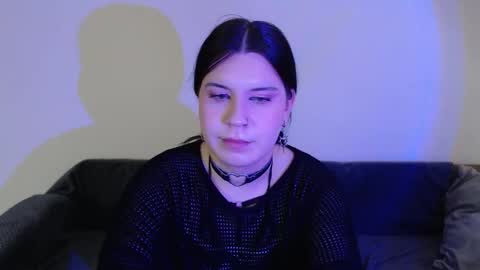 Snapshot of iintimate_flesh chatting on September 17, 8:19 am Vella online show from September 17, 8:19 am