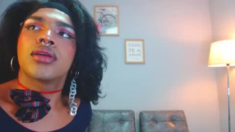 Snapshot of ile_matamba chatting on October 3, 4:07 pm ile_matamba online show from October 3, 4:07 pm