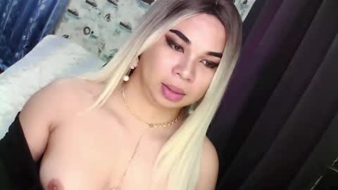 zhy online show from February 18, 3:31 am