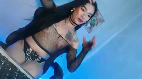 Mae online show from April 7, 10:49 am