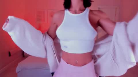 Snapshot of irma_dust chatting on September 19, 3:07 pm IRMA FOLLOW ME online show from September 19, 3:07 pm