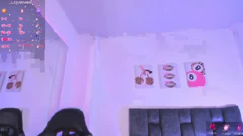 Isabella Moon9 online show from April 8, 12:28 pm