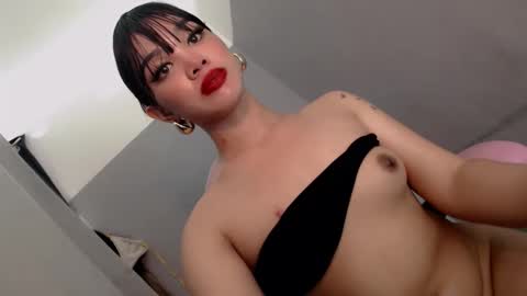 Marga your transfem online show from October 2, 10:38 am