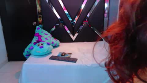 ivony giselle online show from March 30, 3:02 pm