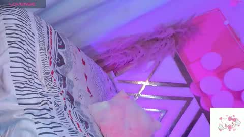 Vanniall online show from October 12, 8:50 am