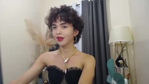 Snapshot of jade_the_vergin02 chatting on October 2, 6:47 am Adriana online show from October 2, 6:47 am
